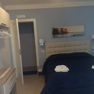 Bed & Breakfast Base Mergellina Napoli
